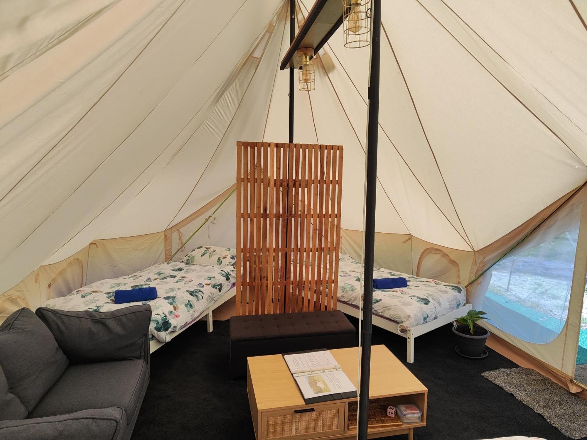 Glamping At Zeehan Bush Camp Exteriér fotografie