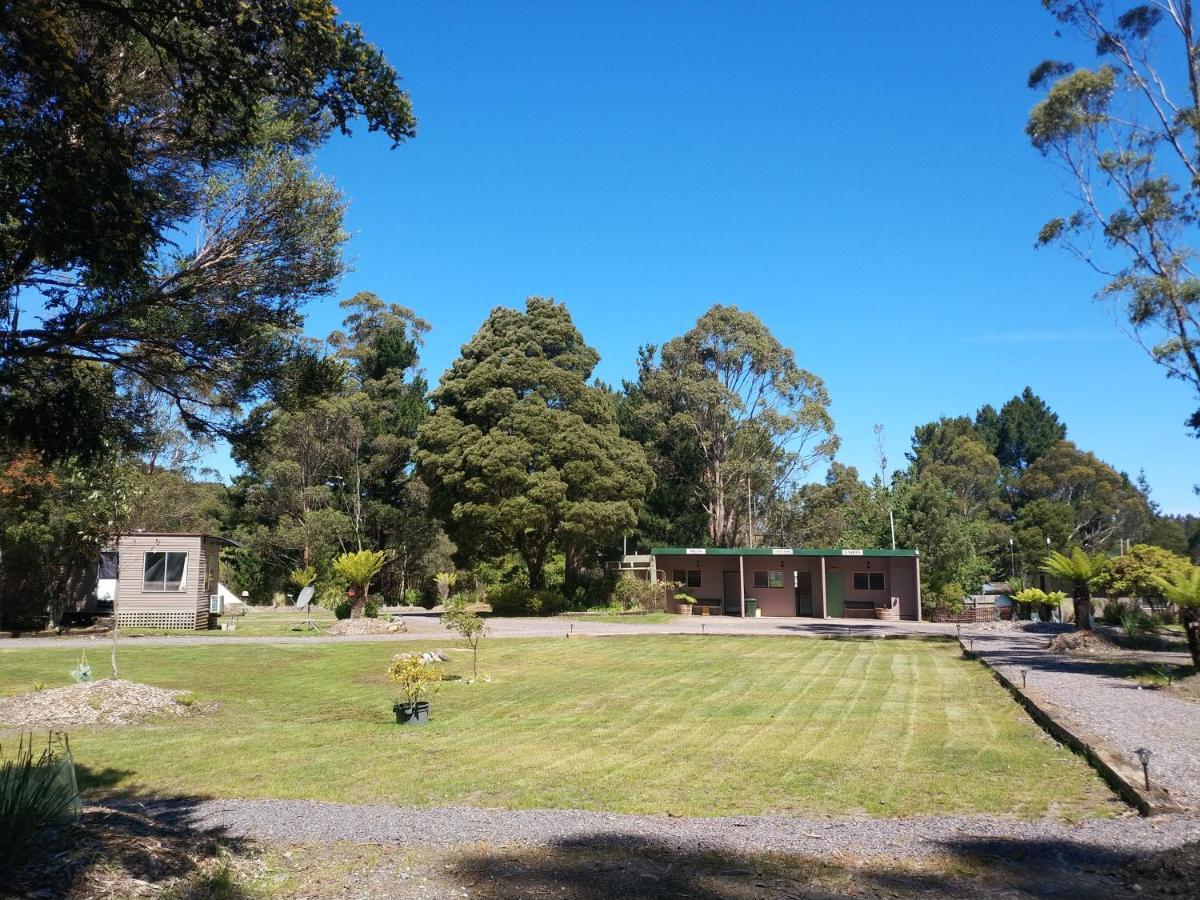 Glamping At Zeehan Bush Camp Exteriér fotografie